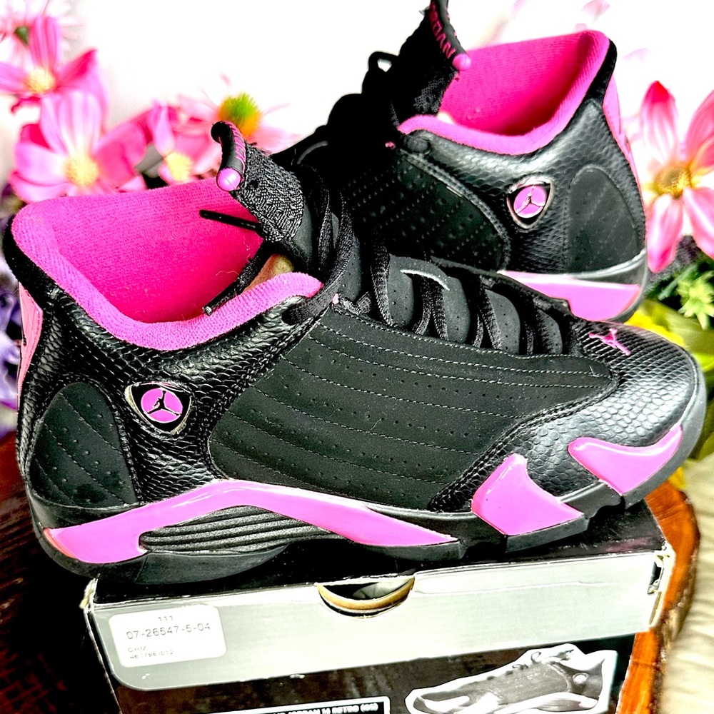 2011 Air Jordans 14 Retro Black Pink Jordans Big Kid Size 5   Girl Jordans